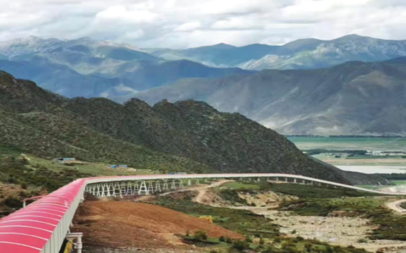 長距離轉彎帶式輸送機